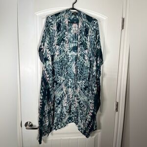 Nicole Miller Turquise, White and pink  Paisley Kimono